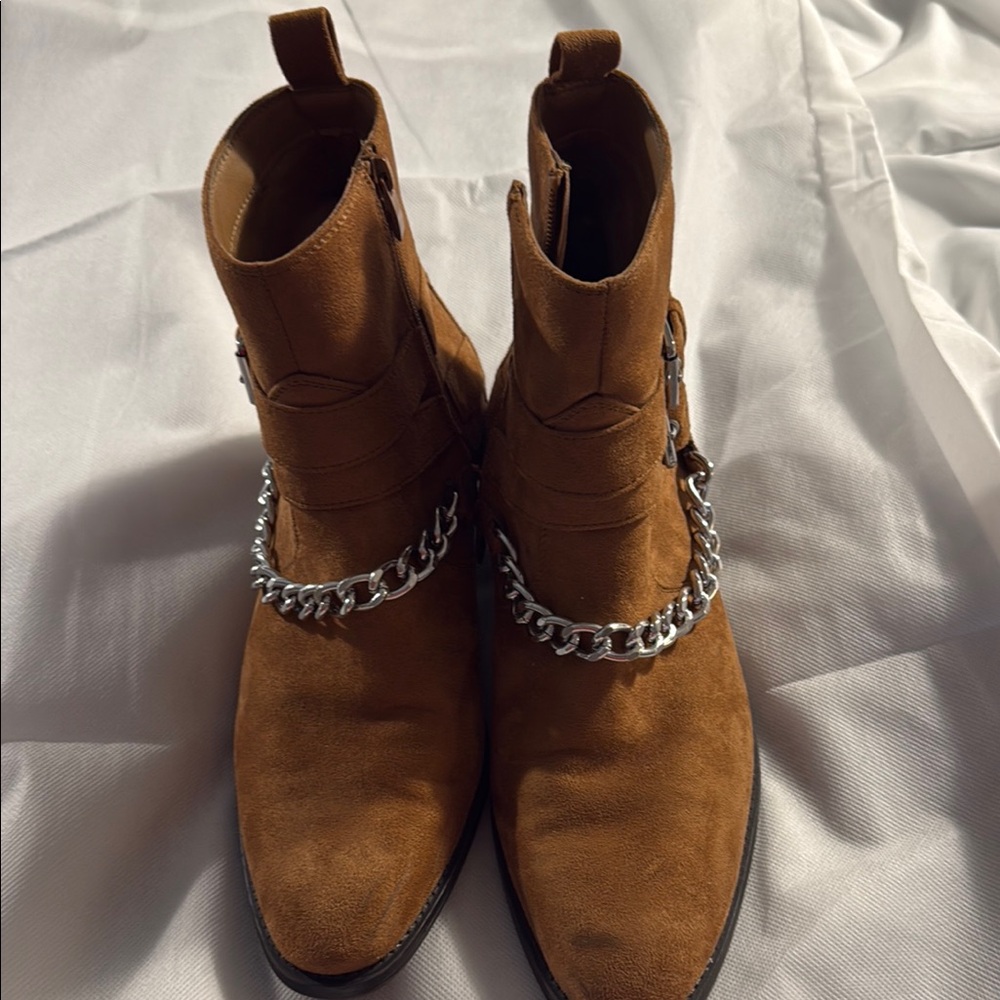 Silver Chain Brown Heeled Boots